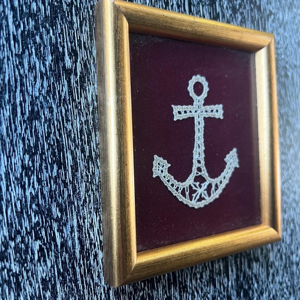 Handmade framed lace anchor - Picture 2 of 6